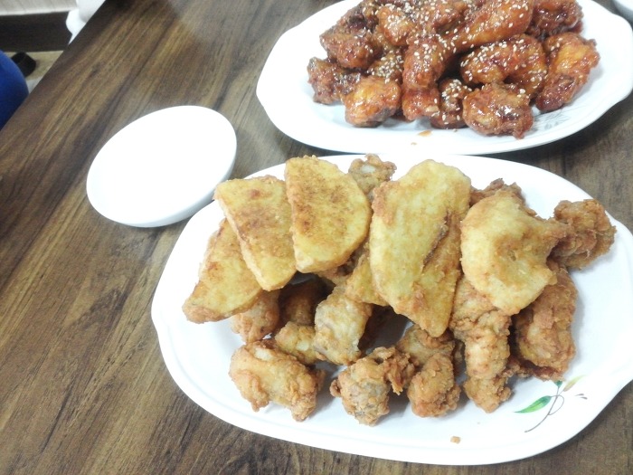 뉴숯불통닭 이미지