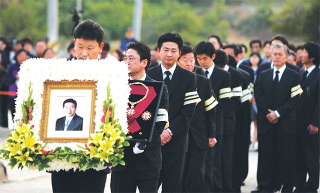  시간이 흐르고 흘러서... | 인스티즈