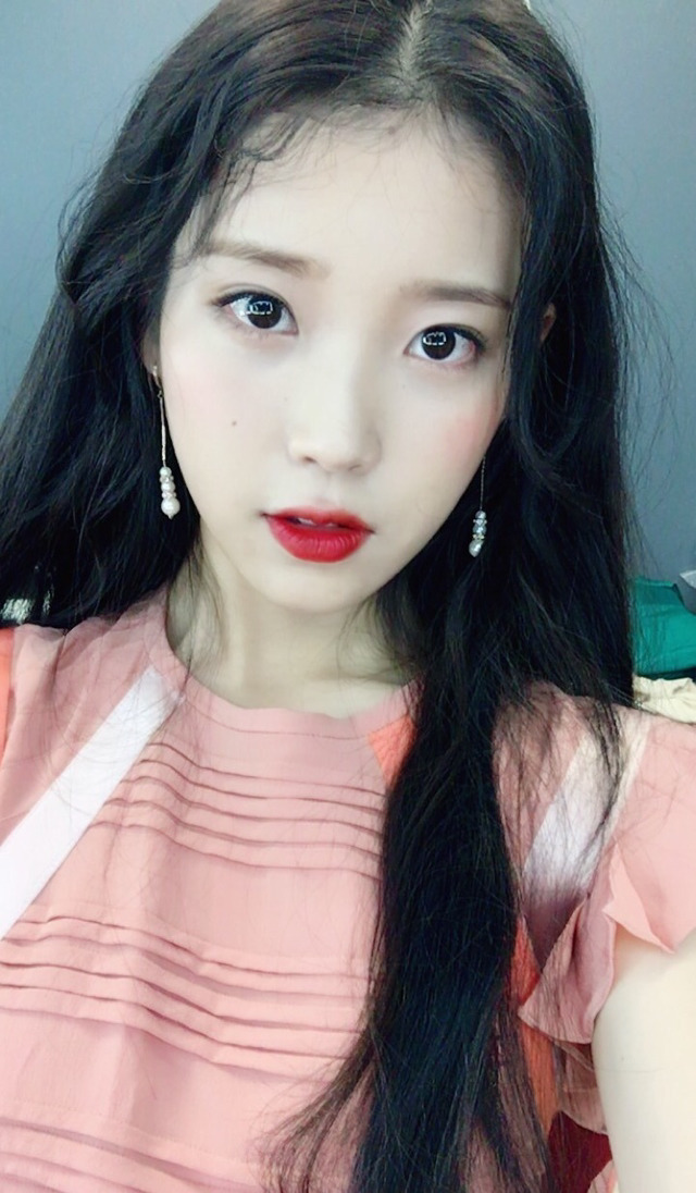 최애 + 짱예들과 함께 하는 삶 vs 그냥 이대로 살기 | 인스티즈
