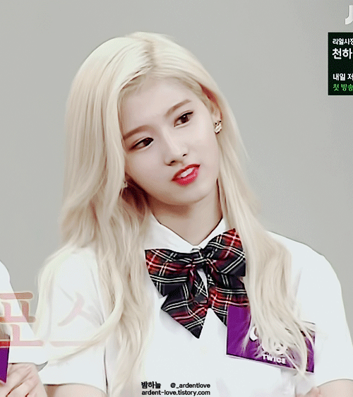 금발 사나.gif | 인스티즈