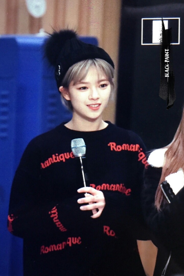 [트와이스] 오늘자 닥마 신은 정연이 비율ㄷㄷ | 인스티즈