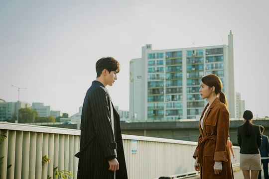 서브 커플에 신경을 많이 쓰는 것 같은 김은숙 작가 | 인스티즈