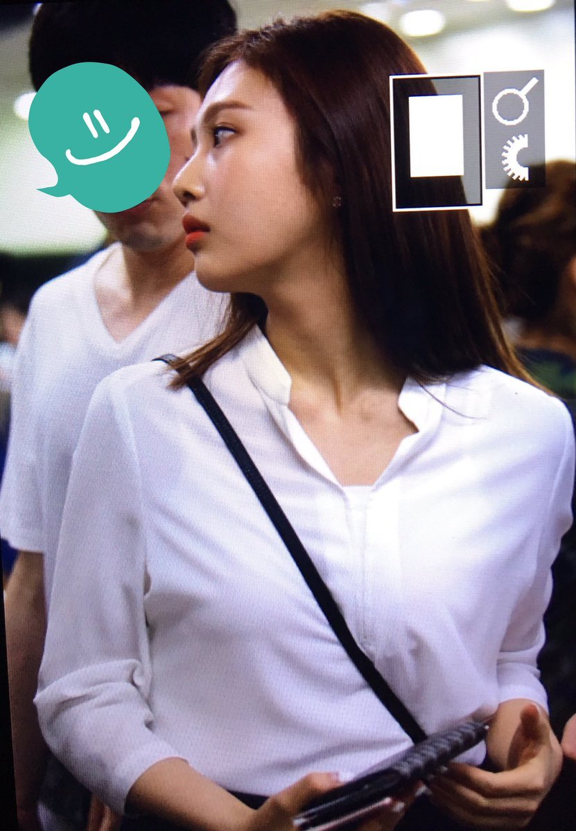 오늘자 아침부터 미모대박난 이쁘조이 .jpg | 인스티즈