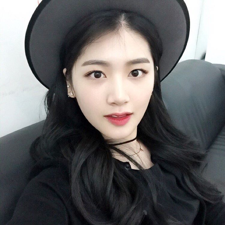 헬로비너스 막내 여름이 | 인스티즈