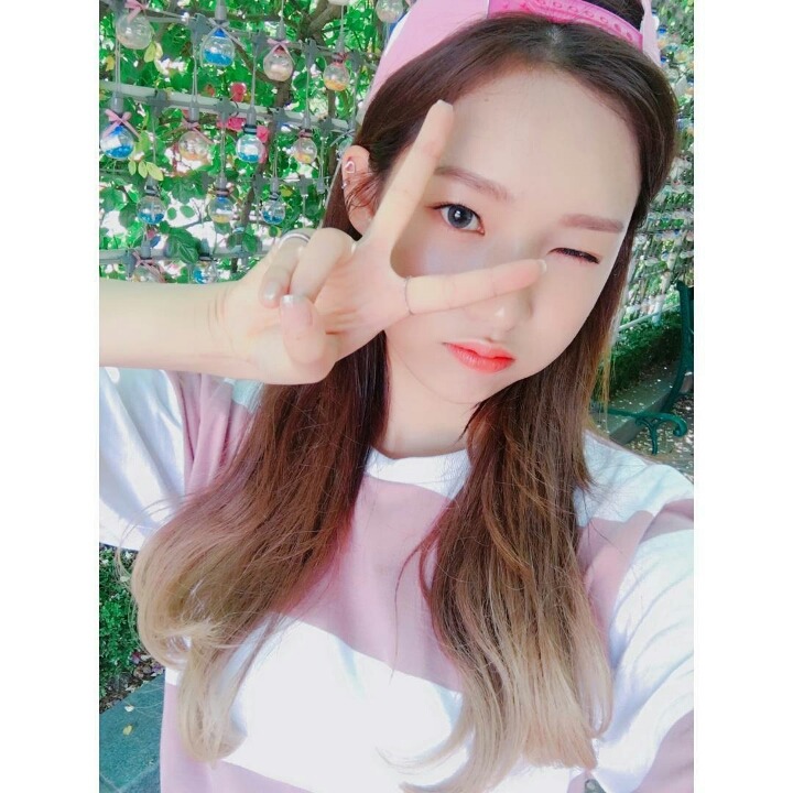 에이프릴 양예나 | 인스티즈