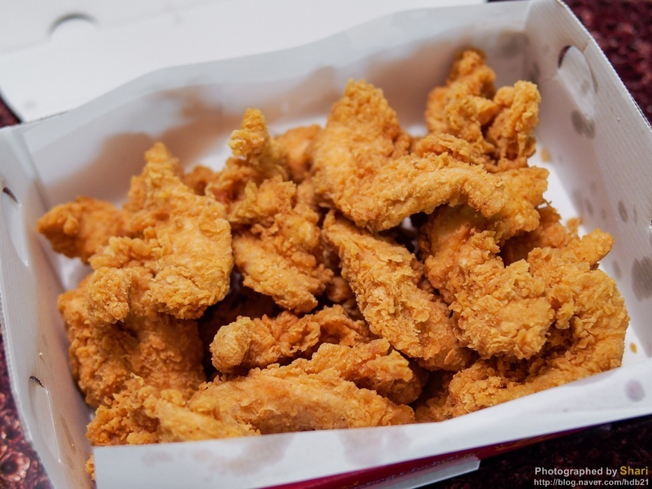 본 치킨 이미지