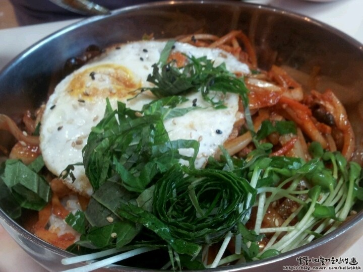 대구 및 일부 경상도지역에만 있다는 중식메뉴 '중화비빔밥' | 인스티즈