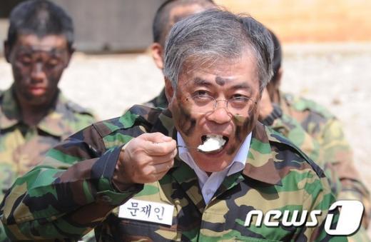 다음중 이니의 최고 먹방은? | 인스티즈