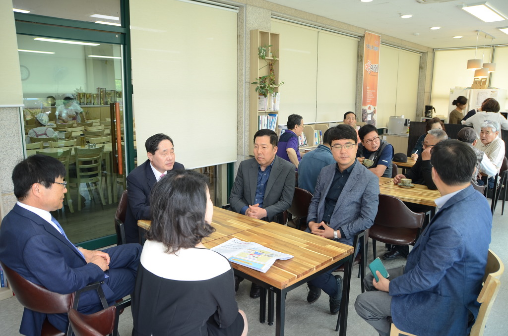 유성구노인복지관 이미지