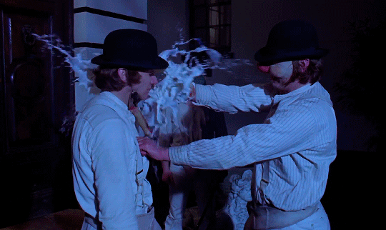 �������̰� ��Ȥ���� �ܱ� ��ȭ ���� | �ν�Ƽ��