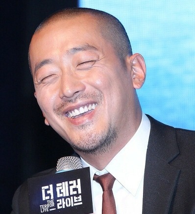요즘 친구들이 카톡 프사로 많이 하는 남자 연예인 3명.jpg | 인스티즈