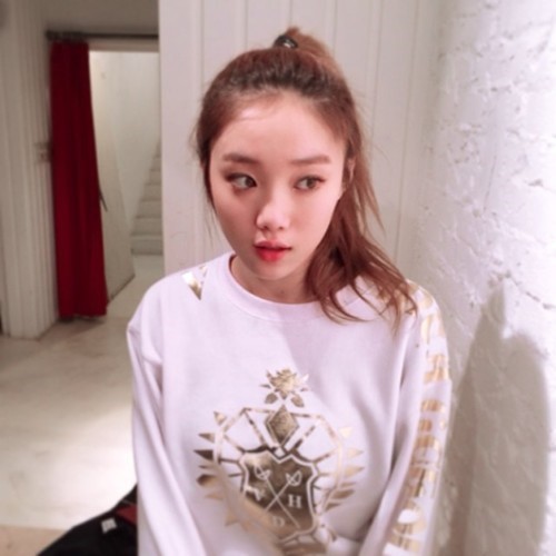 매력적인 이성경 | 인스티즈