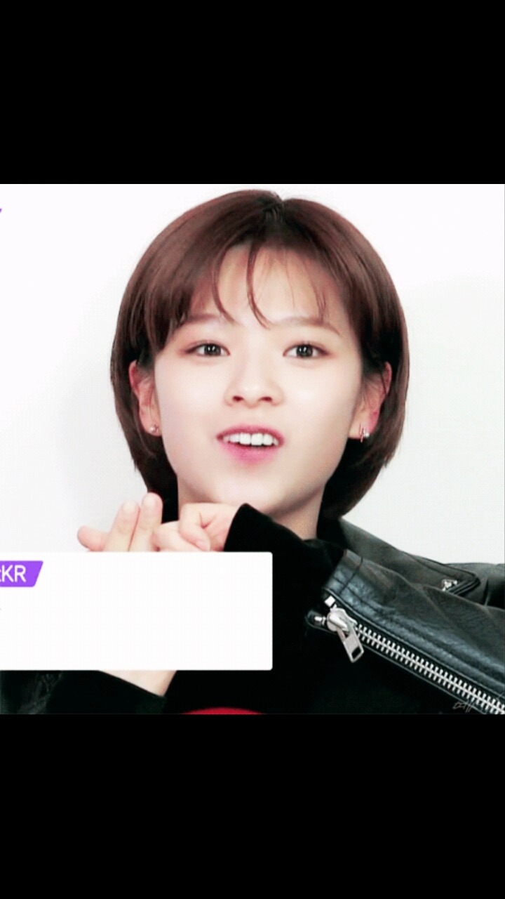 짧은 머리가 잘 어울리는 트와이스 정연 .jpg | 인스티즈