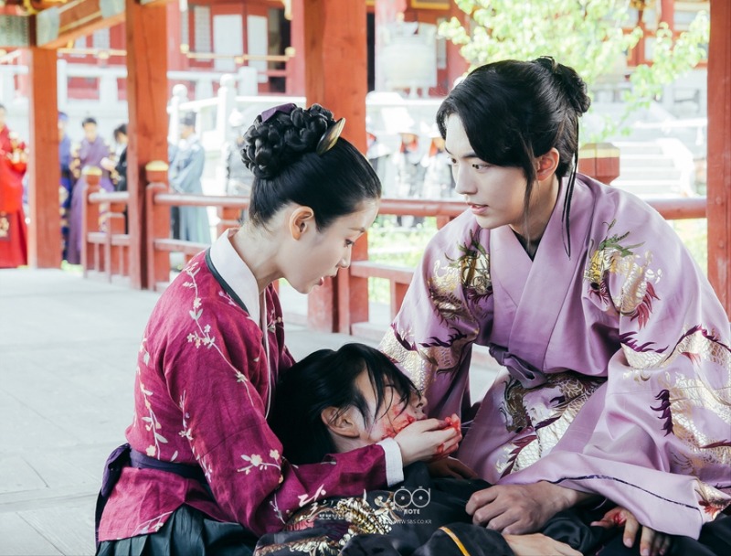 [달의연인보보경심려] 의상이 화려하고 고급스러운데 티를 안내는 드라마 | 인스티즈