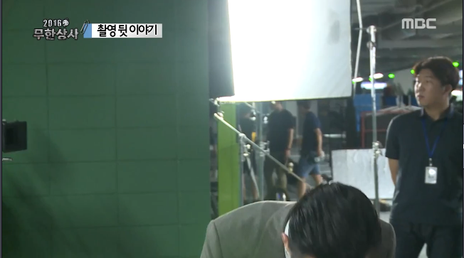[무도] 닉게 감탄하게 만든 자신이랑 눈도 못 마주치는 지디를 대하는 김혜수의 반응 (노련함속 배려) jpg | 인스티즈