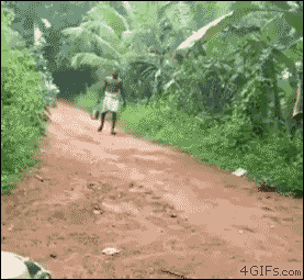 아찔한 순간들.gif | 인스티즈