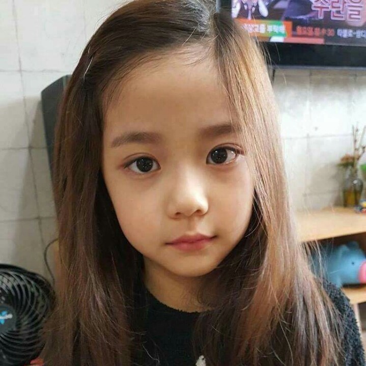 세상혼자사는 09년생 여자애 | 인스티즈