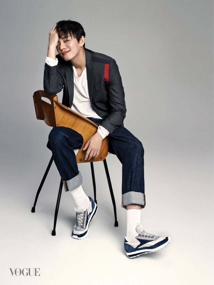 유아인 | 인스티즈