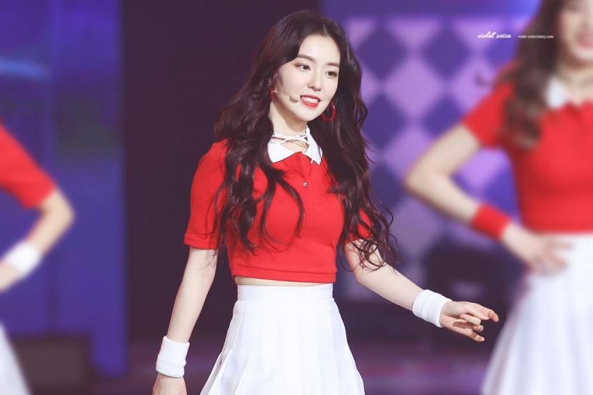 매년 연말 시상식에서 미모 폭발하는 아이린.jpgif | 인스티즈