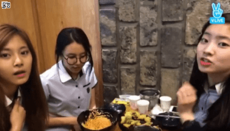 [트와이스] 분식먹는 급식단 | 인스티즈