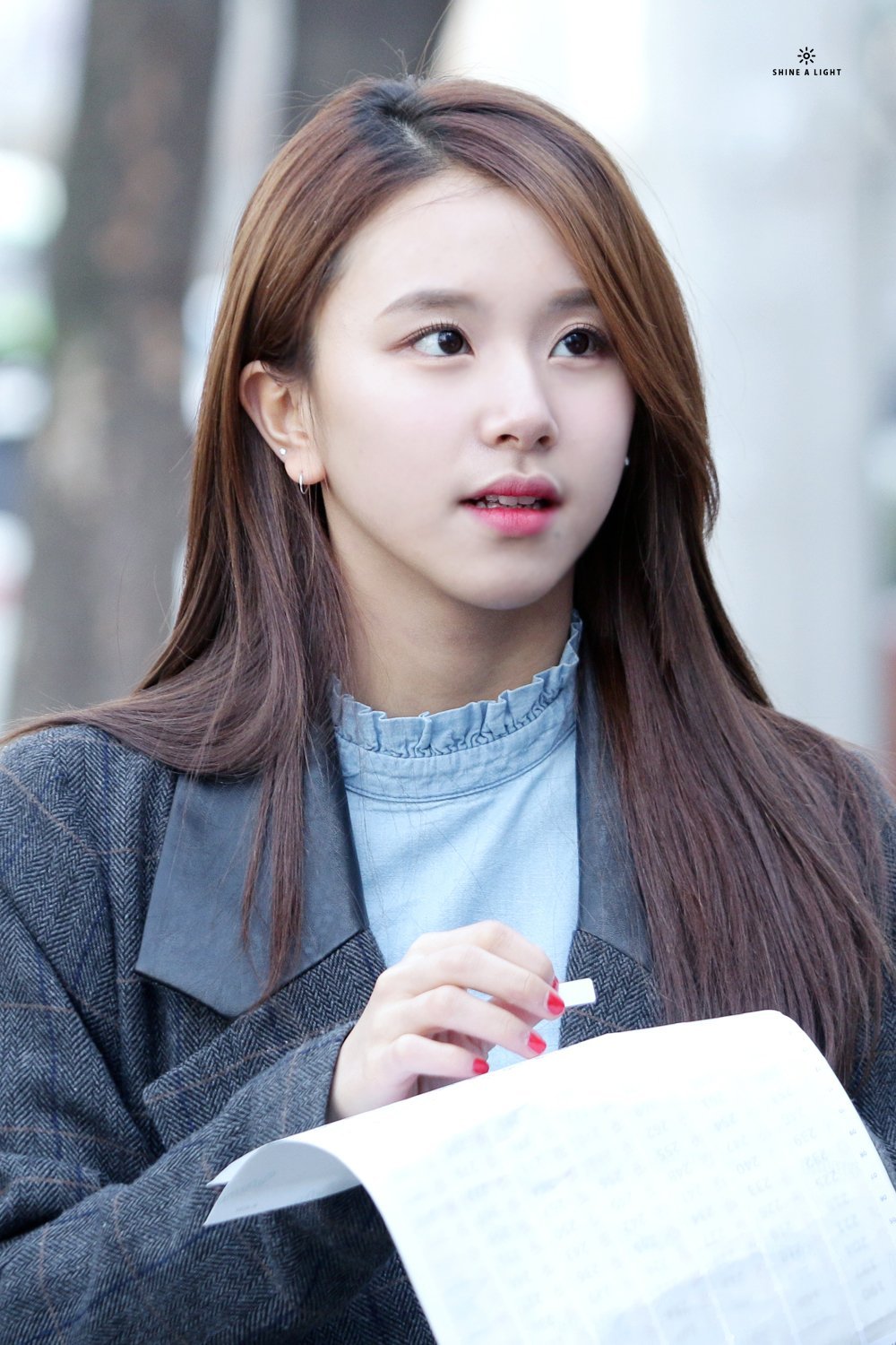 손채영 고화질 배경 사진.jpg | 인스티즈