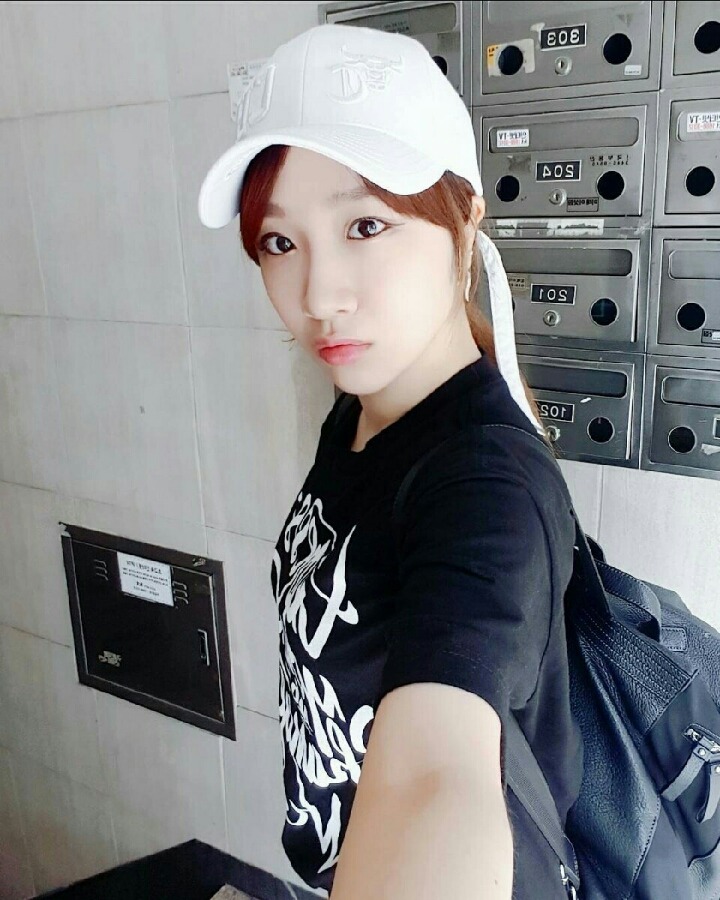청순하고 귀여운 여자 래퍼 유나킴 .jpgif | 인스티즈