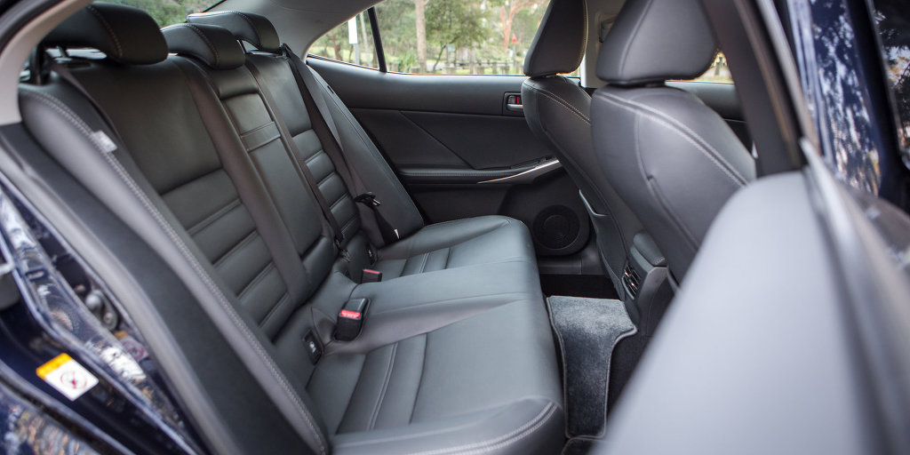 2017 렉서스 IS 200t [데이터주의] | 인스티즈