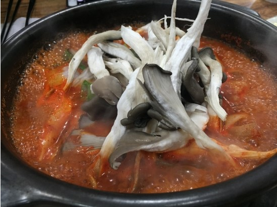 백송짜글짜글 이미지