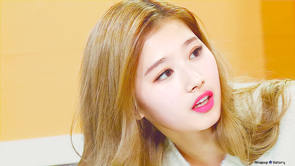 마리텔 미모 열일하는 사나.gif | 인스티즈