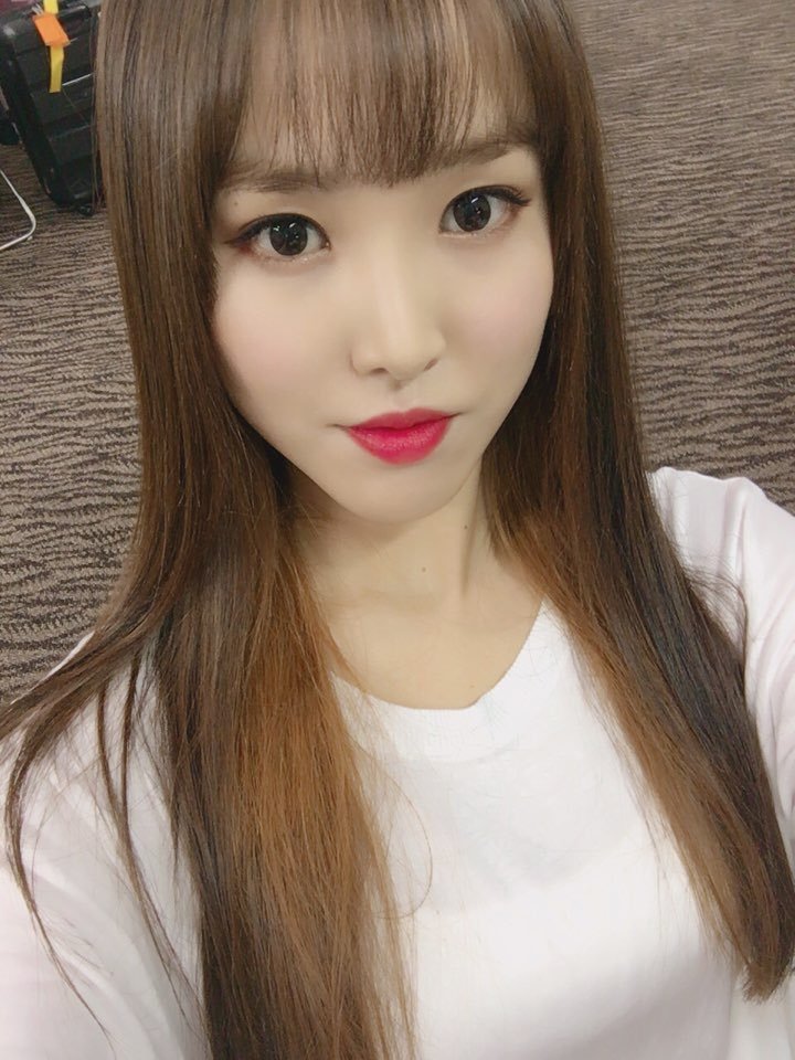 오늘자 여자친구 공식 트위터.jpg | 인스티즈