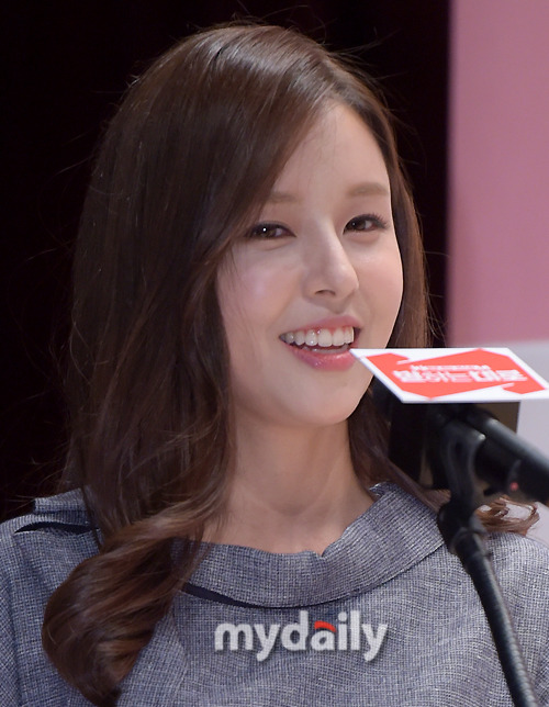 고시 3관왕급 외모.. JTBC 조수애 아나운서.jpg | 인스티즈