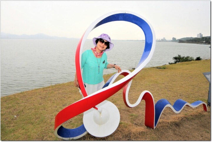 거리 이정표 이미지