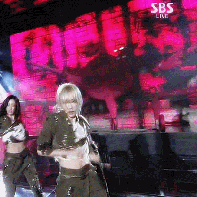 오늘자 가요대전 태연.gif | 인스티즈