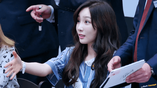 연예인보다 선물이 더 중요한 팬 ㅋㅋㅋ | 인스티즈