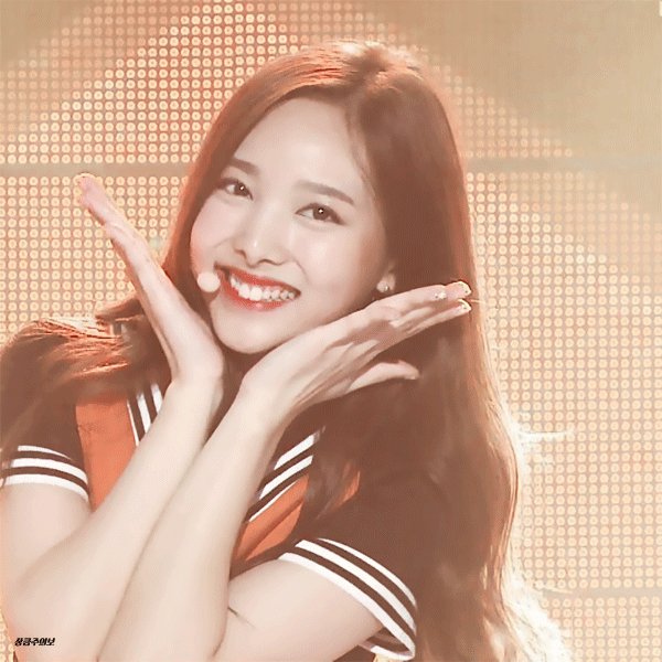매력있는 나연쓰.gif | 인스티즈