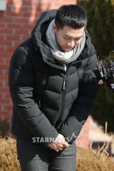 입대하는 이승기.jpg | 인스티즈