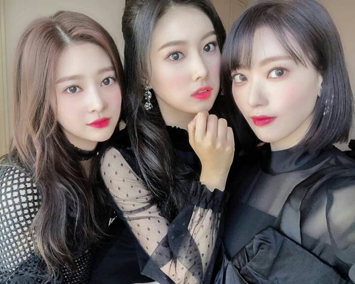 오늘자 아이즈원 인스타 업뎃 | 인스티즈