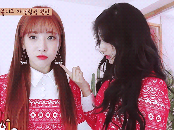 너무 커서 상처까지 났다는 러블리즈 귀걸이 크기.jpgif | 인스티즈
