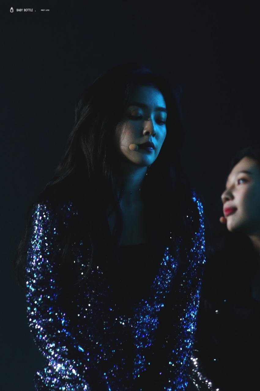 블링블링한 의상입은 아이린.jpgif | 인스티즈