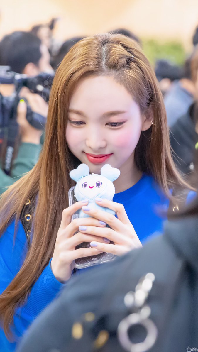 트와이스의 맏내 나연이.jpgif | 인스티즈