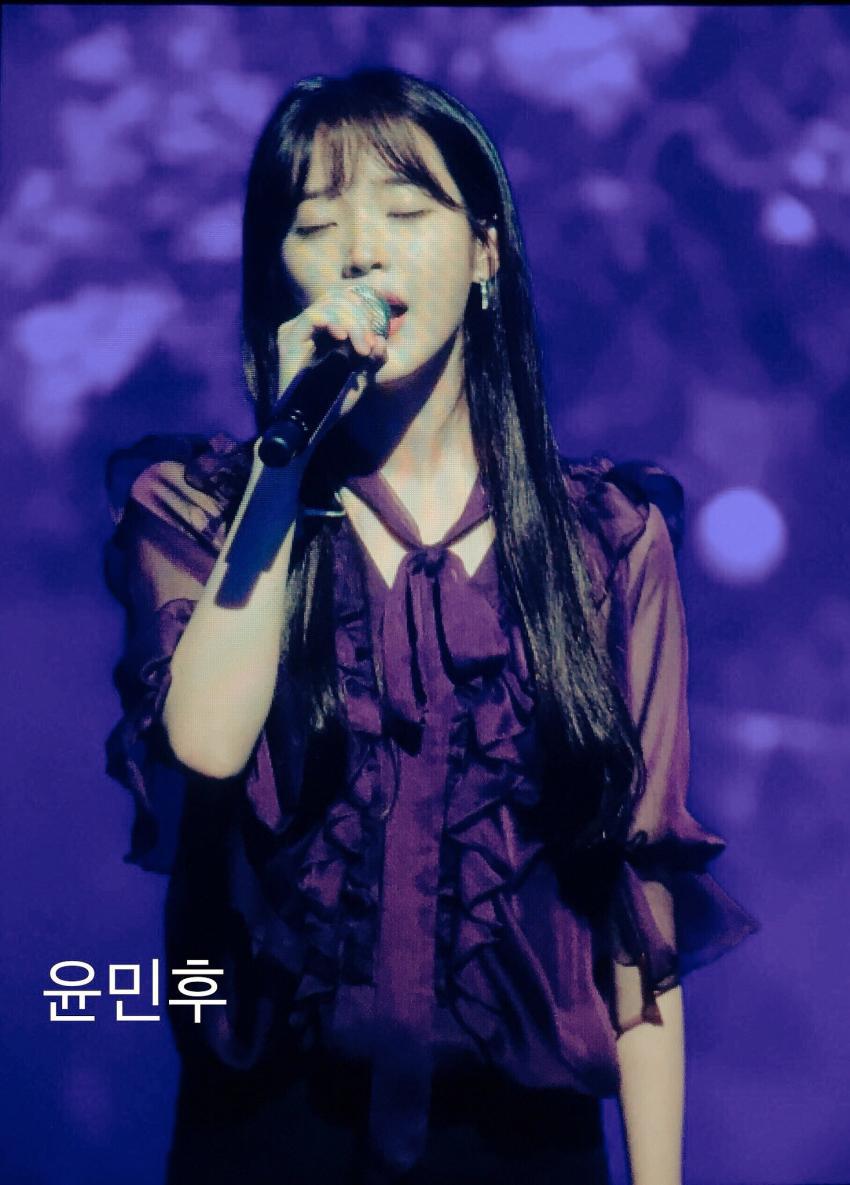 오늘자 아이유 | 인스티즈