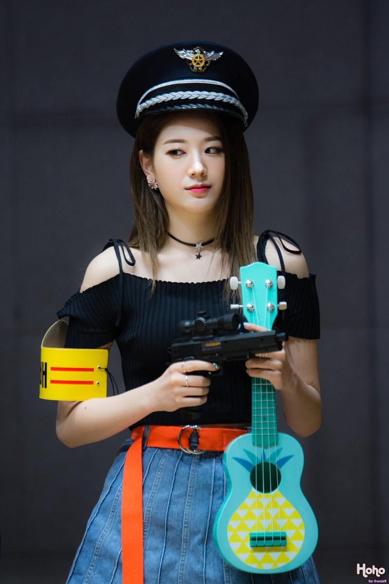 프로미스나인의 개죽이 장규리.jpg | 인스티즈