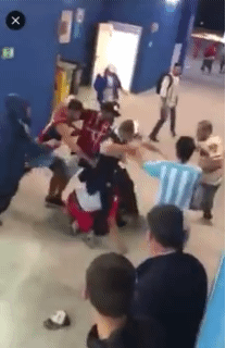 집단 폭행 당한 크로아티아팬 | 인스티즈