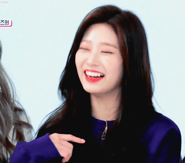 아미고 티비 아이즈원 김민주.gif | 인스티즈