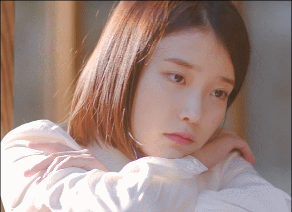 아이유 밤편지 짤 | 인스티즈