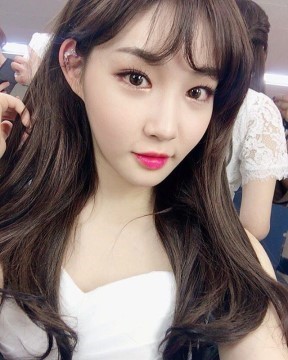 매력 있는 청하.jpgif | 인스티즈