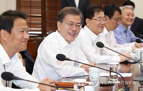 문재인 대통령님과 5부 인사 오찬 + 청와대 수석보좌관 회의.jpg | 인스티즈