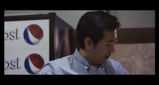 강산맨션 102호에는 살인마가 살고있다. ＜영화＞ 이웃사람 03 | 인스티즈