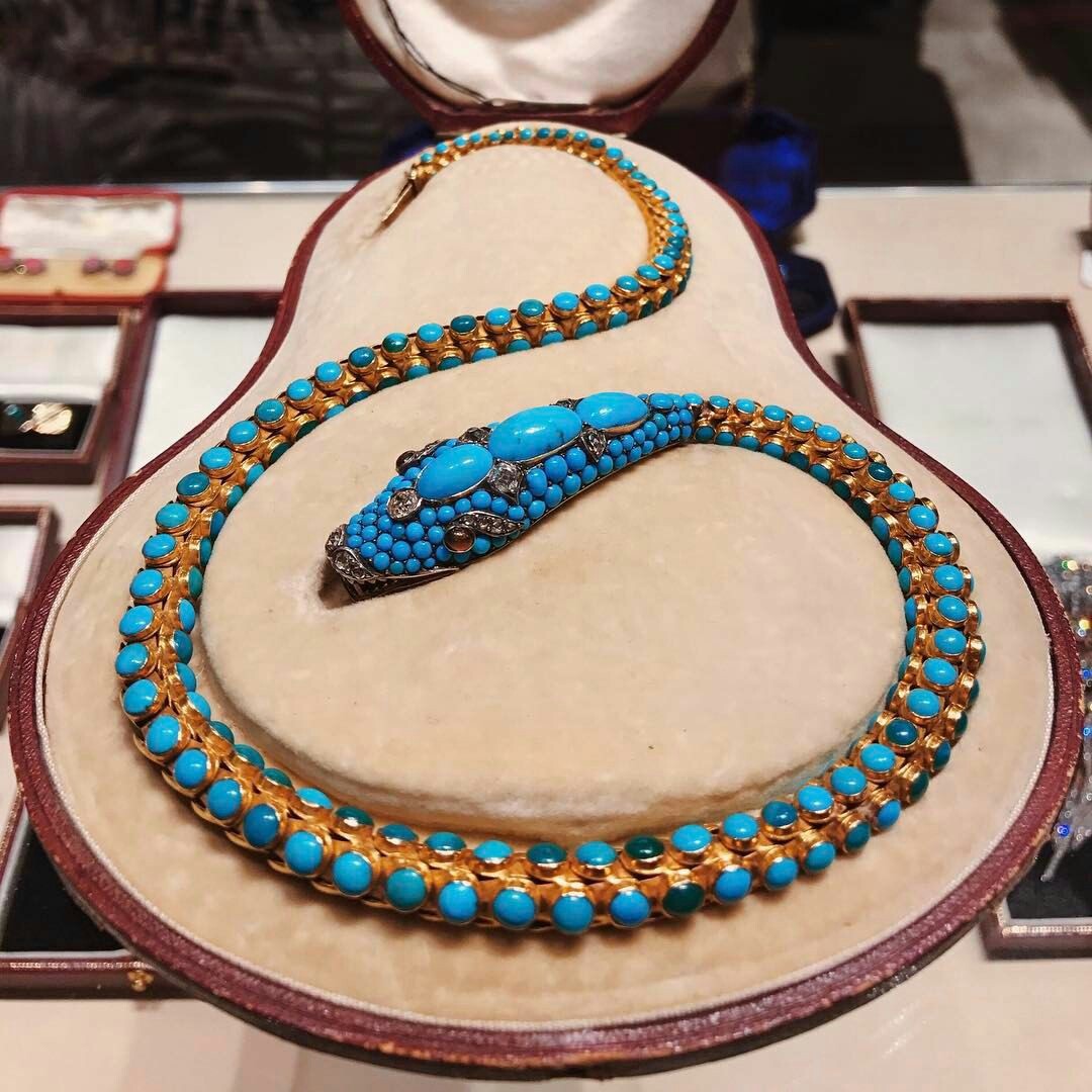 화려함의 끝을 보여주는 빅토리아 시대 악세사리 | 인스티즈