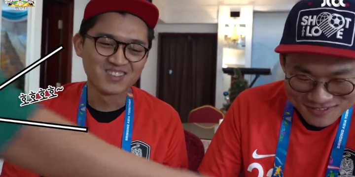 쉬지않고 게겐프레싱하는 북한 옥류관 직원.jpg | 인스티즈